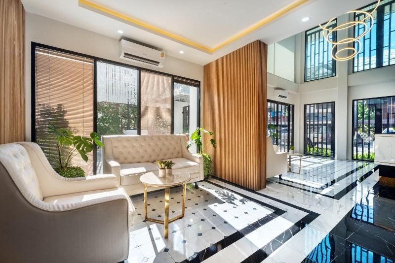 Ai Pai Hotel image