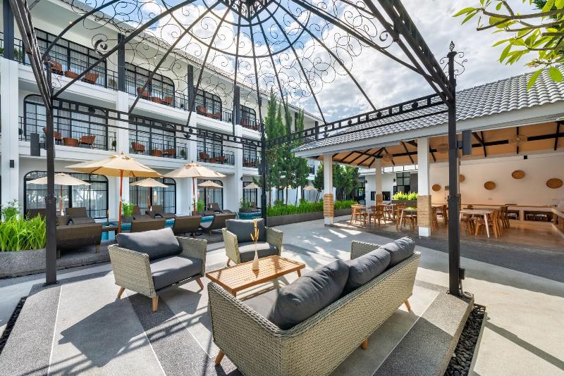 Ai Pai Hotel image