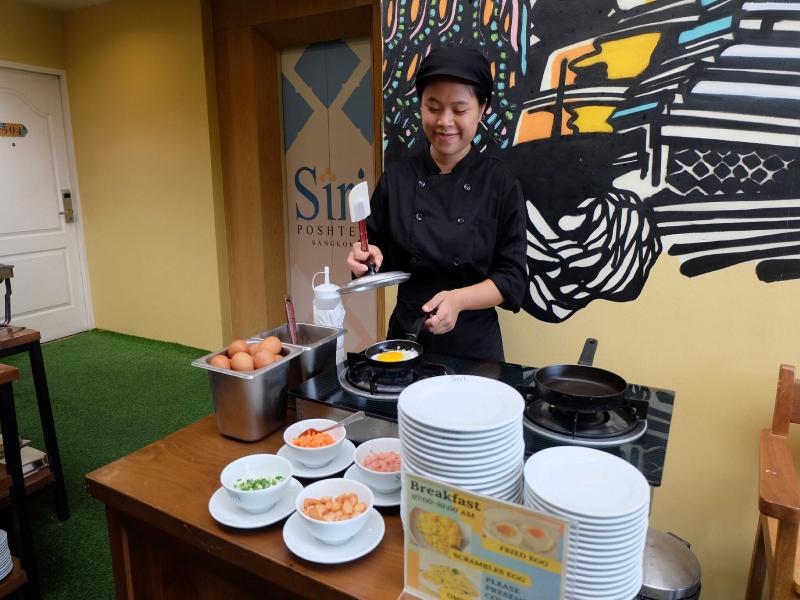 Siri Poshtel Bangkok image