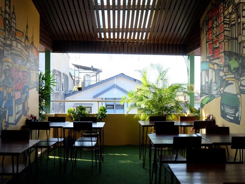Siri Poshtel Bangkok image