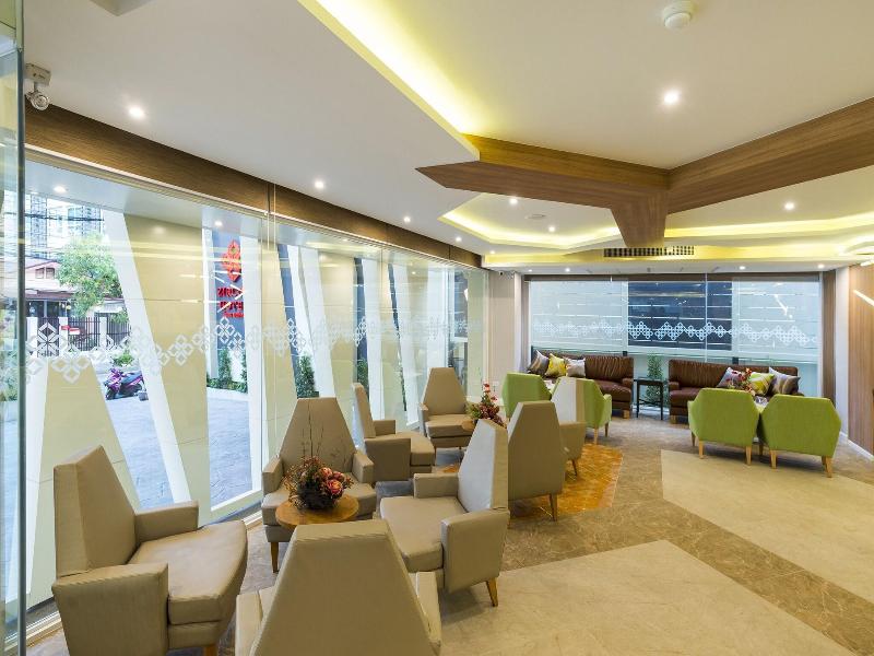 Zircon Hotel image