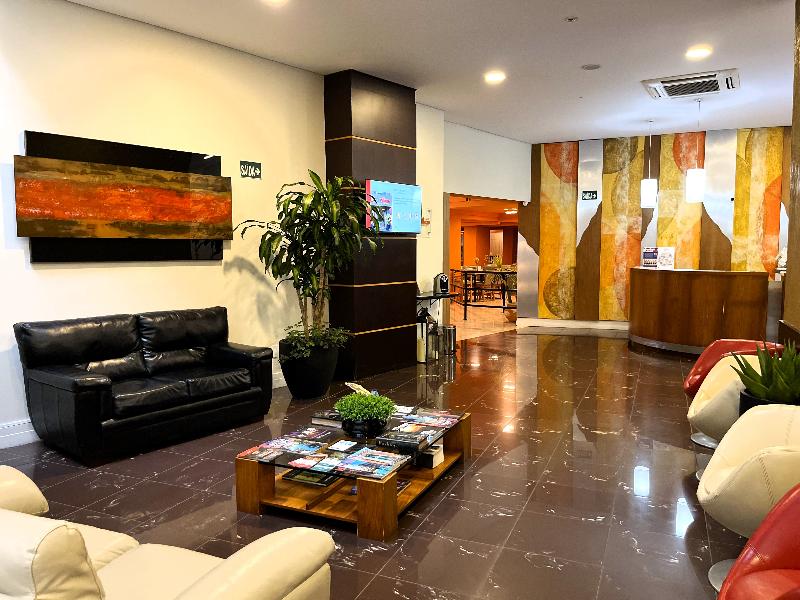 Le Village Flats e Hotel image