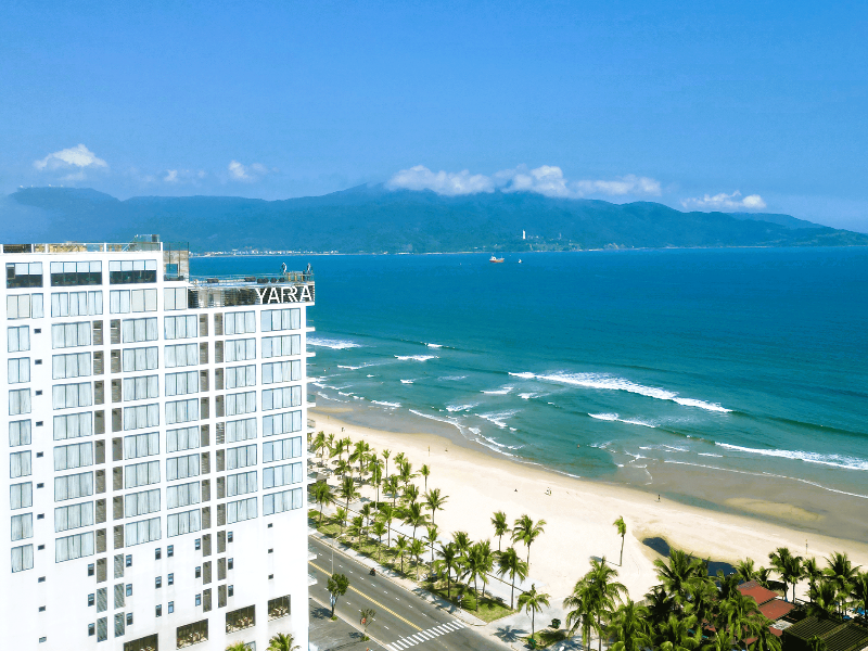 Yarra Ocean Suites Danang image