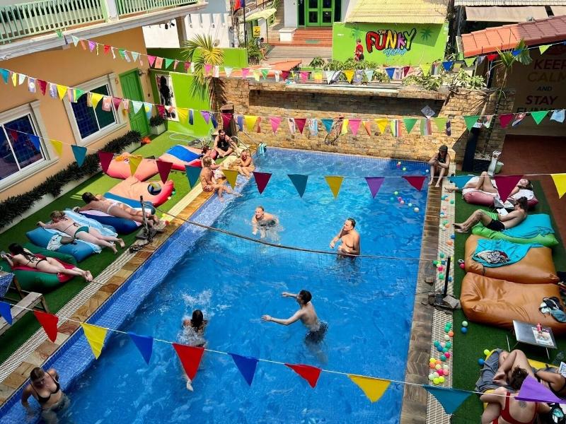 Funky Flashpacker Hostel image