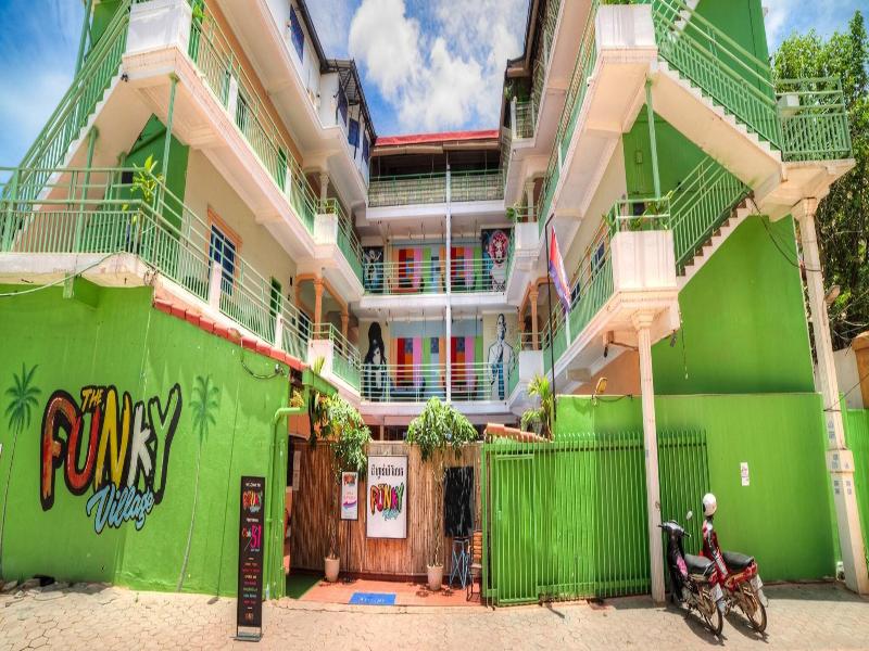 Funky Flashpacker Hostel image