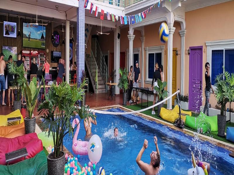 Funky Flashpacker Hostel image