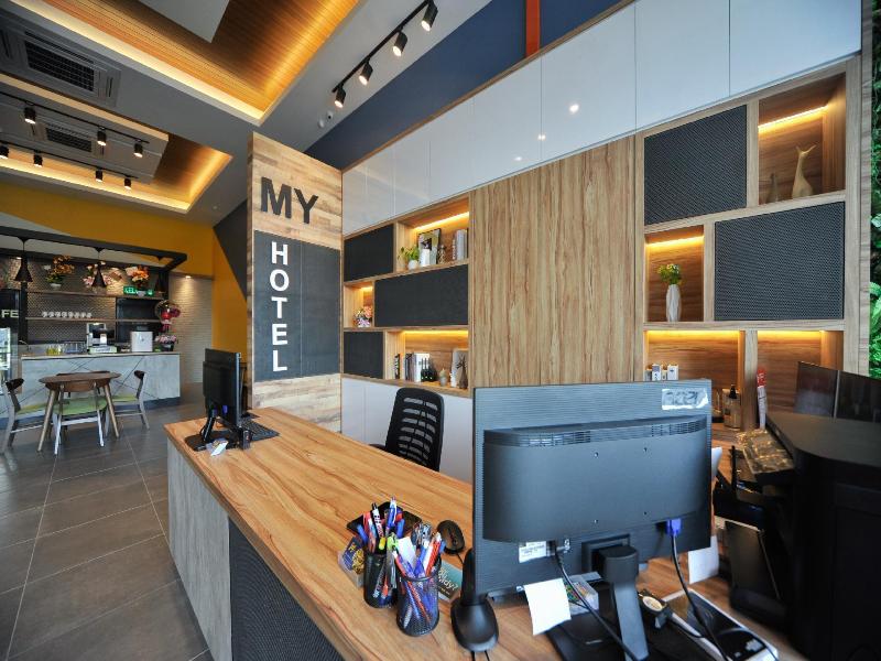 Mye Hotel Muar image