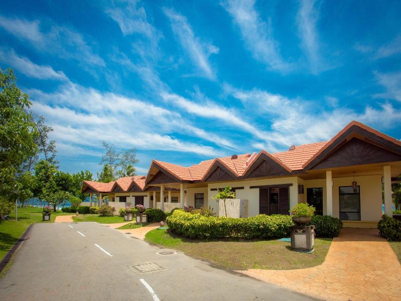 Borneo Beach Villas image