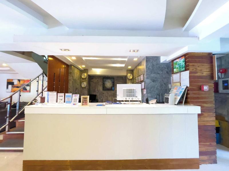 W Balibago Hotel image