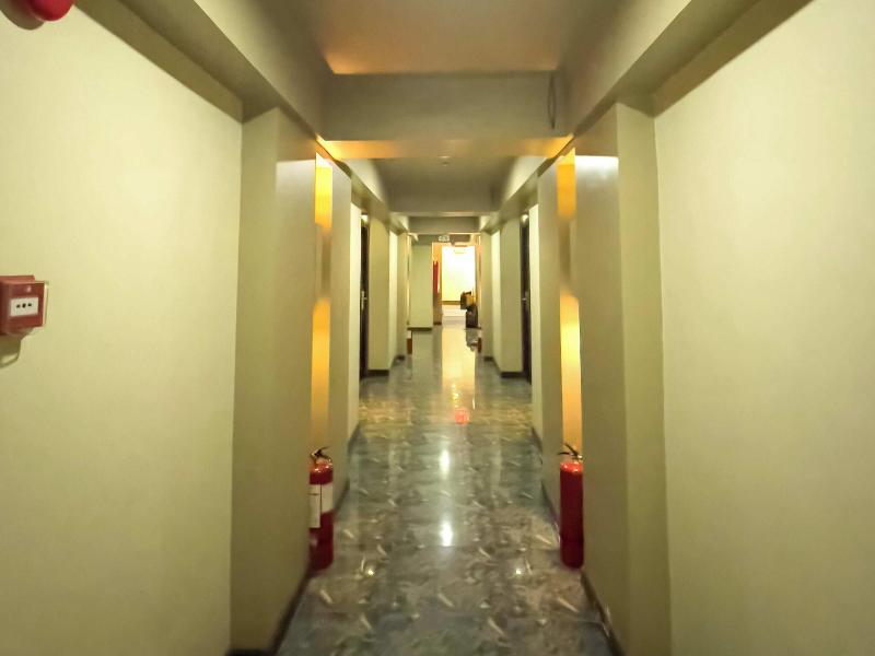 W Balibago Hotel image
