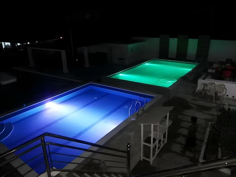 Palm Grove Saud Holiday Complex Hotel