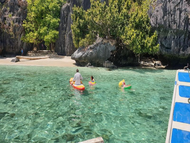 El Nido Reef Strand Resort