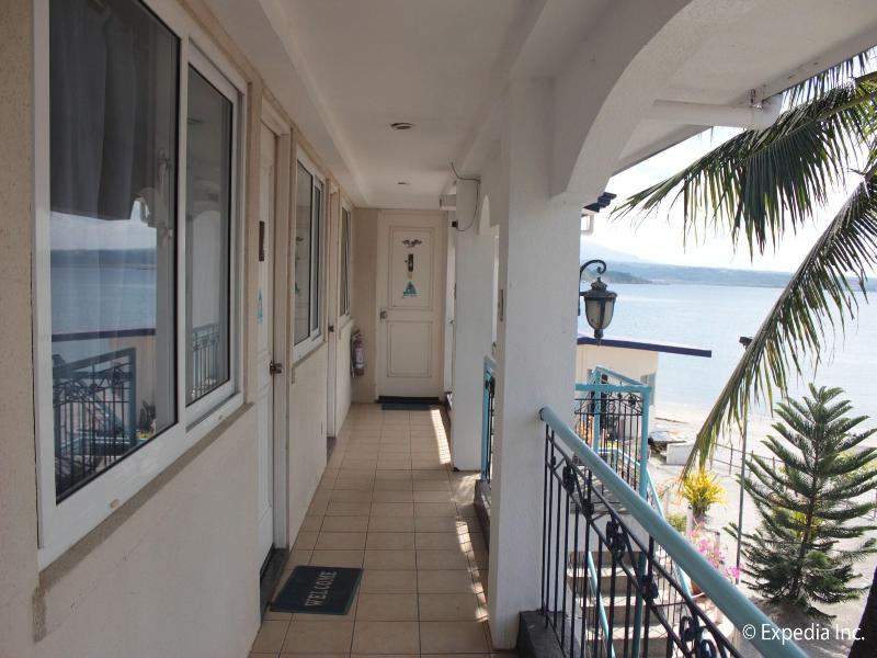 Blue Rock Resort and Dive Centre image