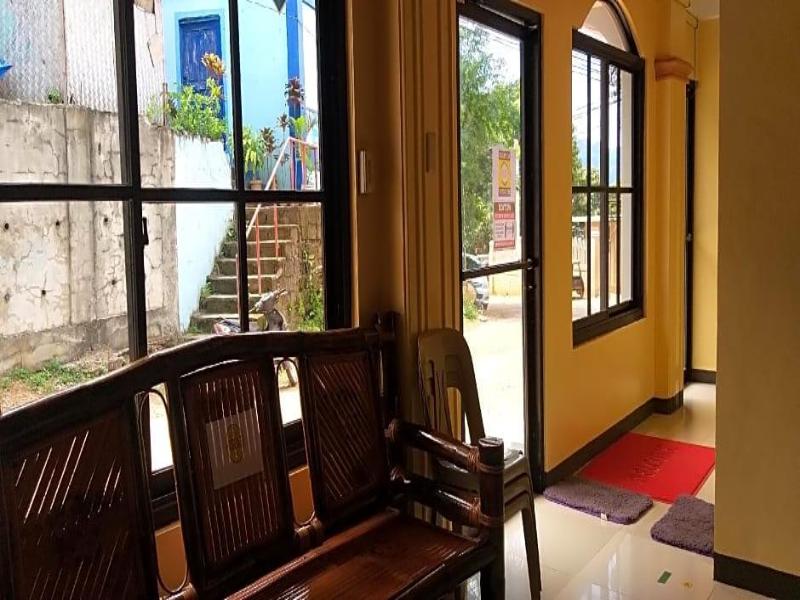 Divine Castle Travelers Inn image