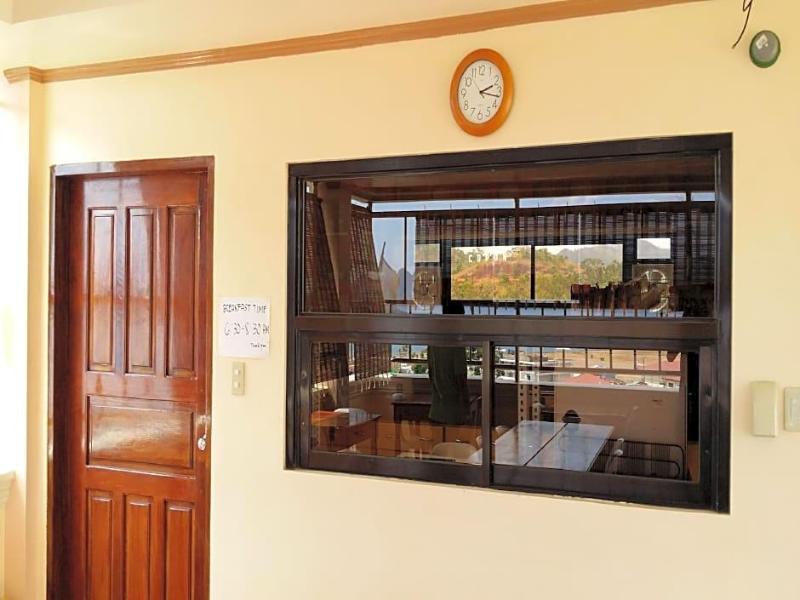 Divine Castle Travelers Inn image