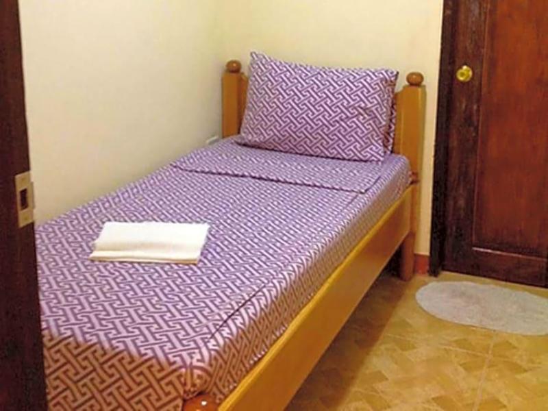 Divine Castle Travelers Inn image
