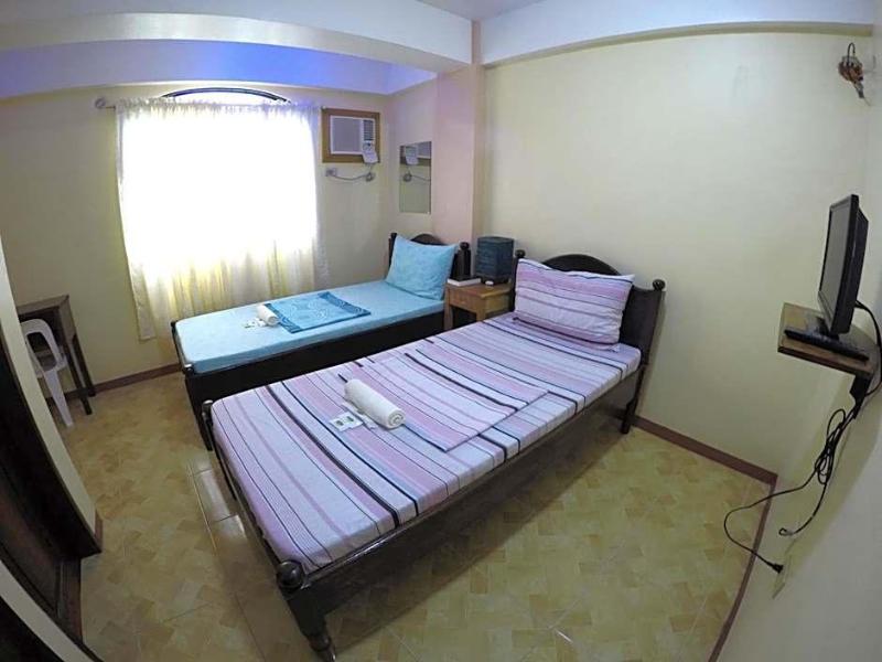 Divine Castle Travelers Inn image