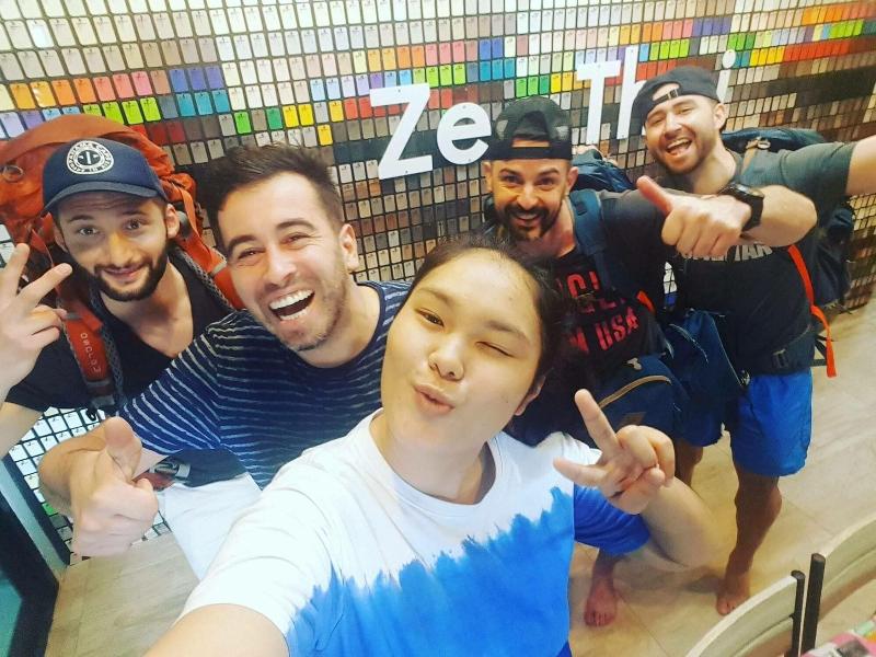 Zee Thai Hostel image