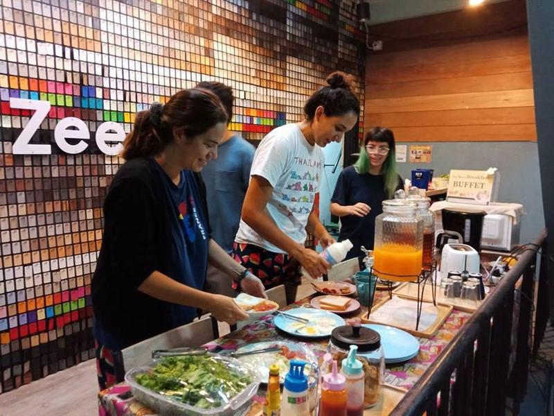 Zee Thai Hostel image