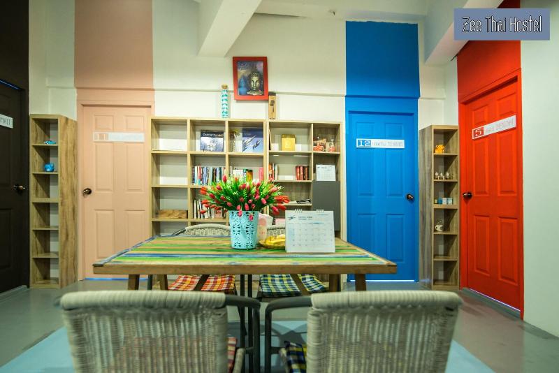 Zee Thai Hostel image