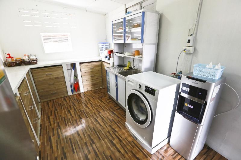Zee Thai Hostel image