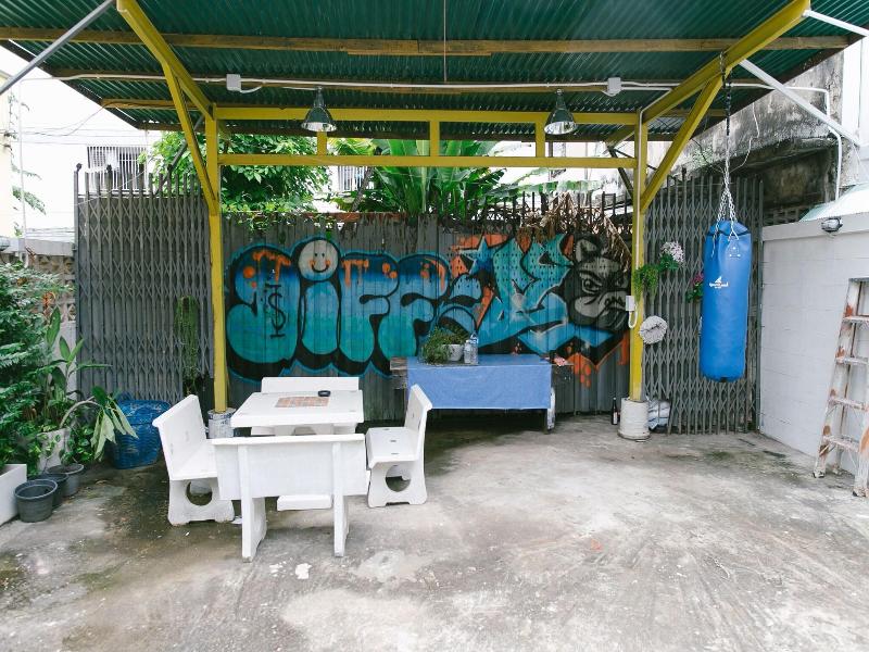Diff Hostel image