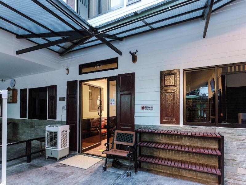 Diff Hostel image
