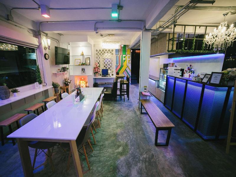 Diff Hostel image
