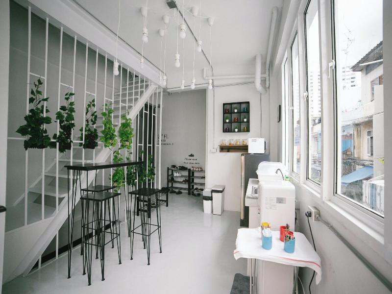 Diff Hostel image