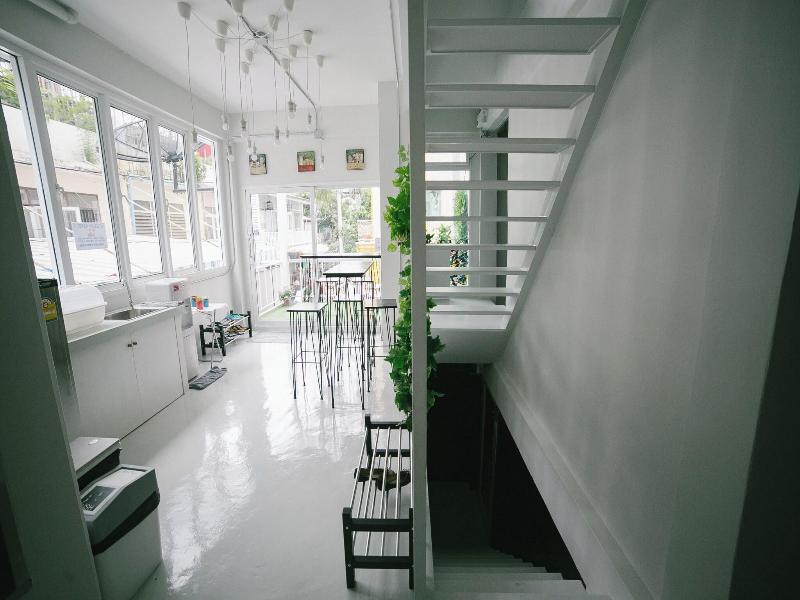 Diff Hostel image