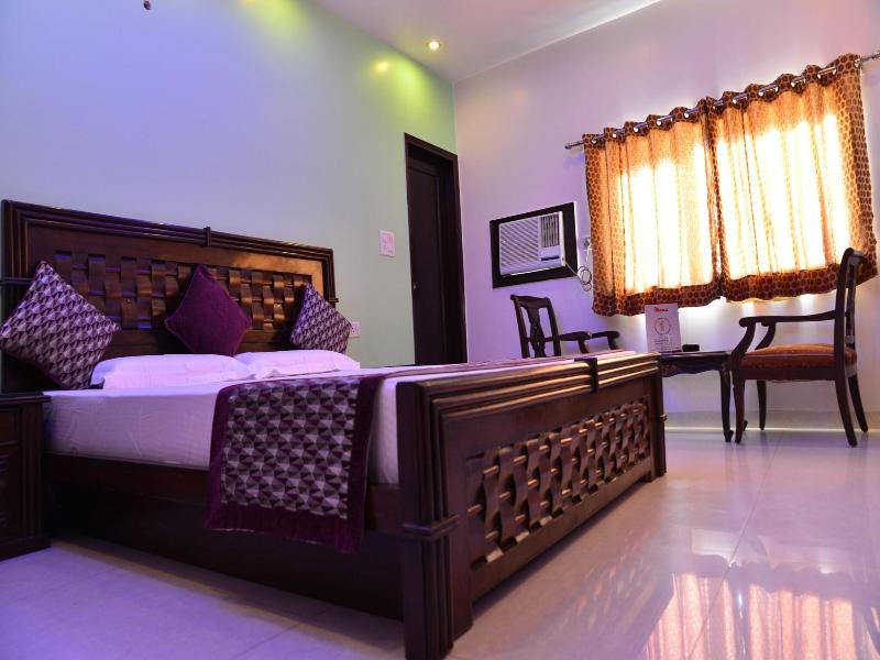 Hotel Amax Inn image