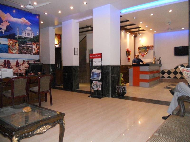 Hotel Amax Inn image