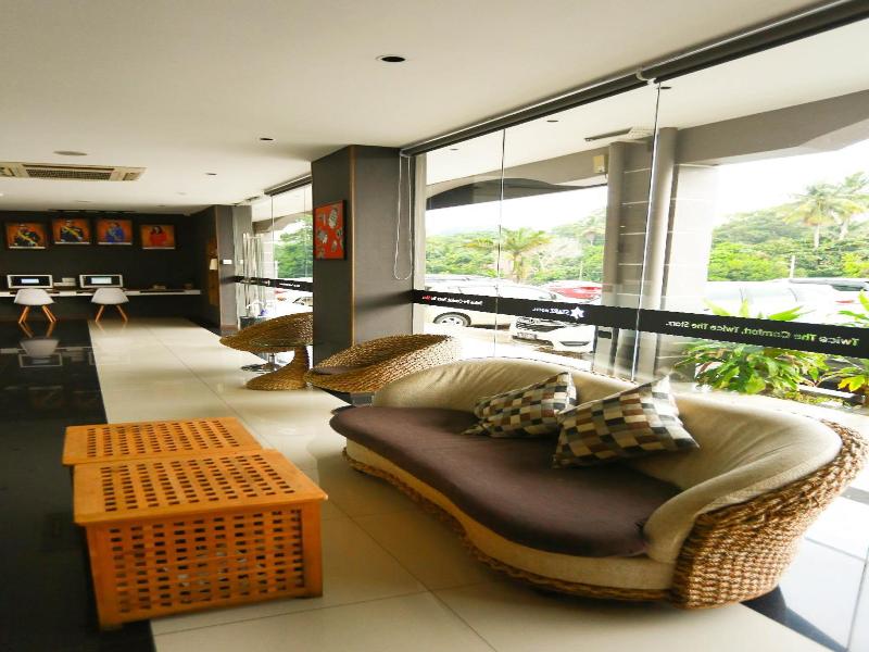 Starz Hotel image