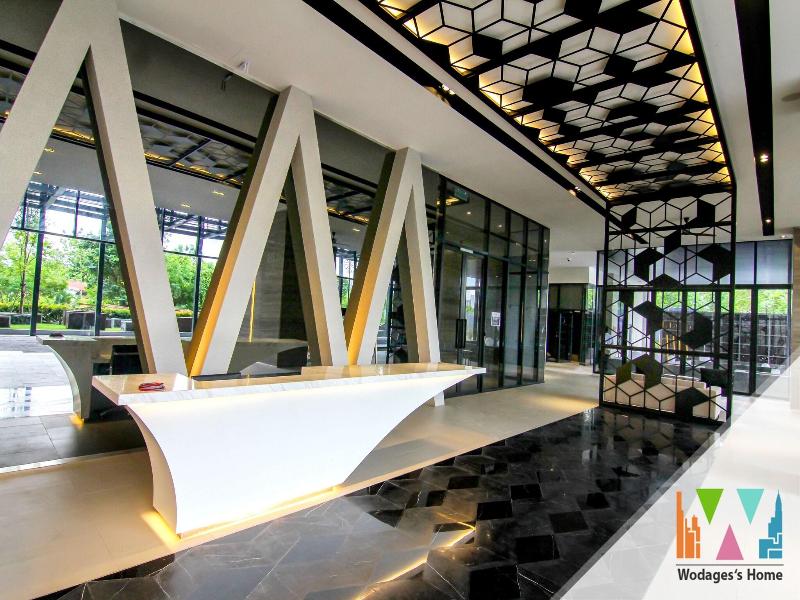 Expressionz Professional Suites Wodages image