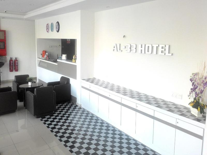 Sun Inns Hotel Laksamana image
