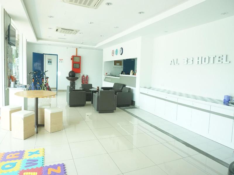Sun Inns Hotel Laksamana image