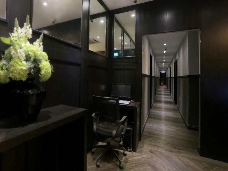 Vio Hotel Sri Petaling image