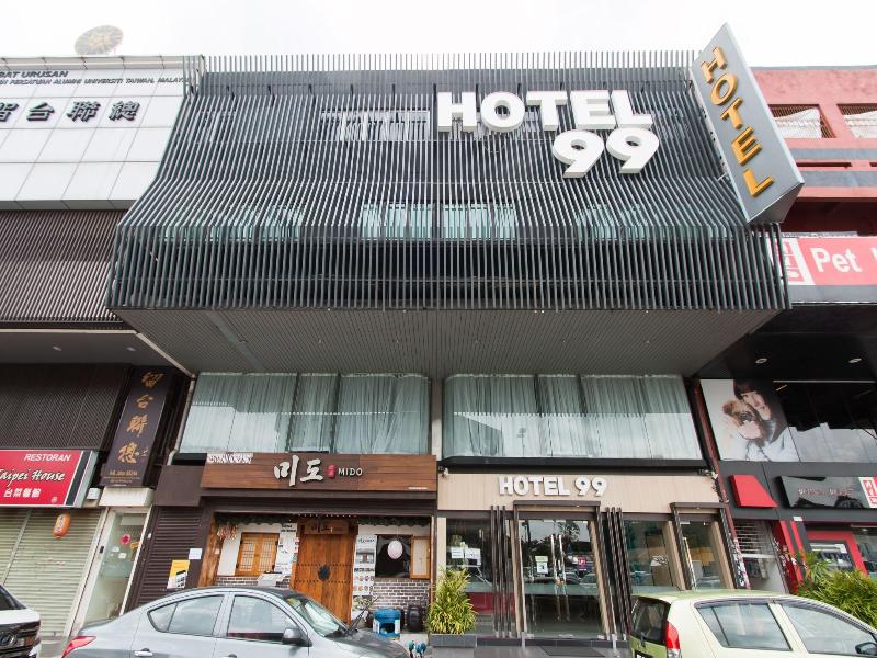 Hotel 99 Ss2 image