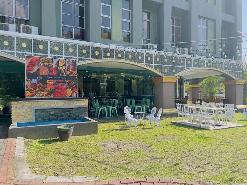 Ab Inn Hotel image