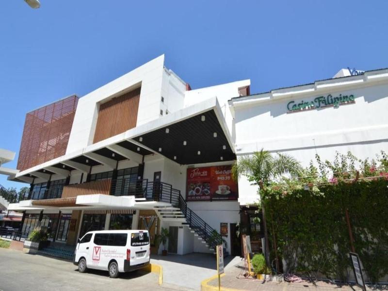 Viven Hotel