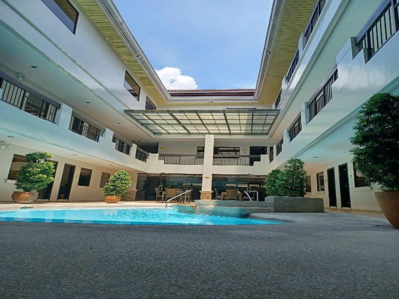 Boomerang Hotel image