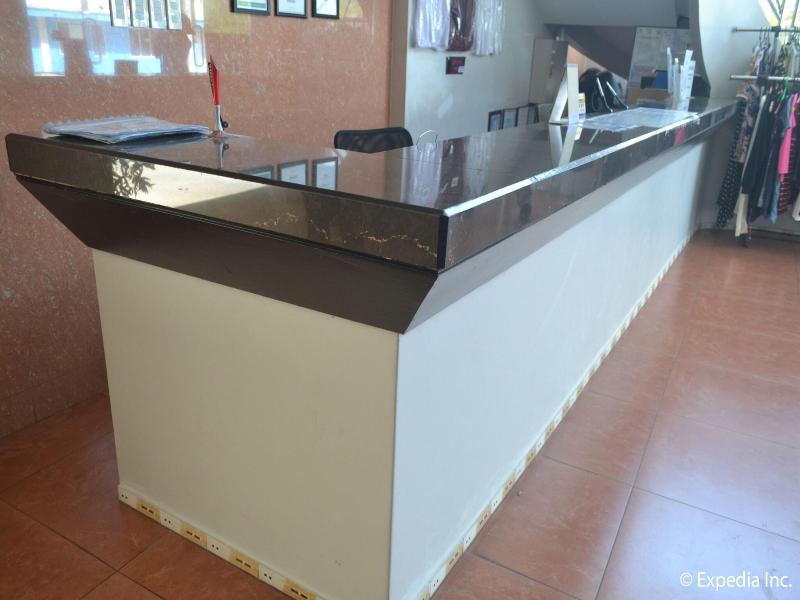 Boomerang Hotel image