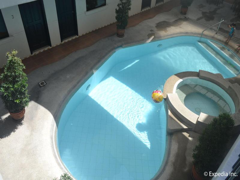Boomerang Hotel image
