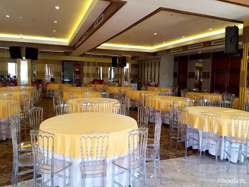 Newtown Plaza Hotel image