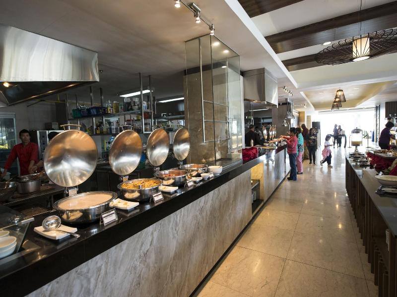 Newtown Plaza Hotel image