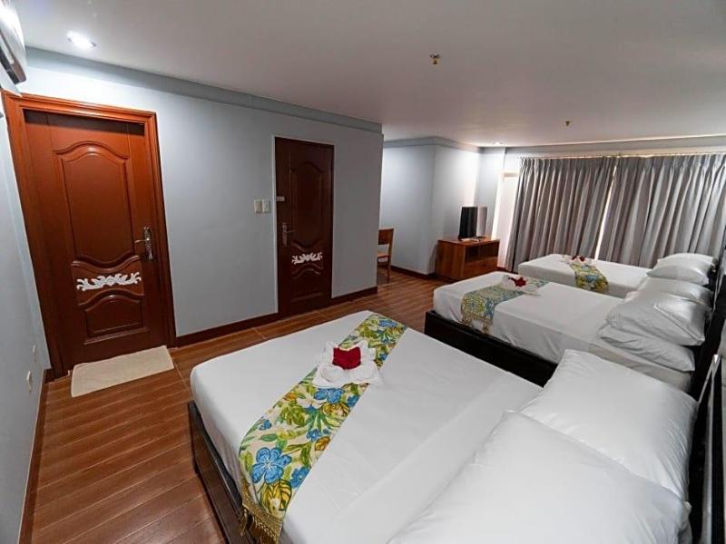 One Averee Bay Hotel image