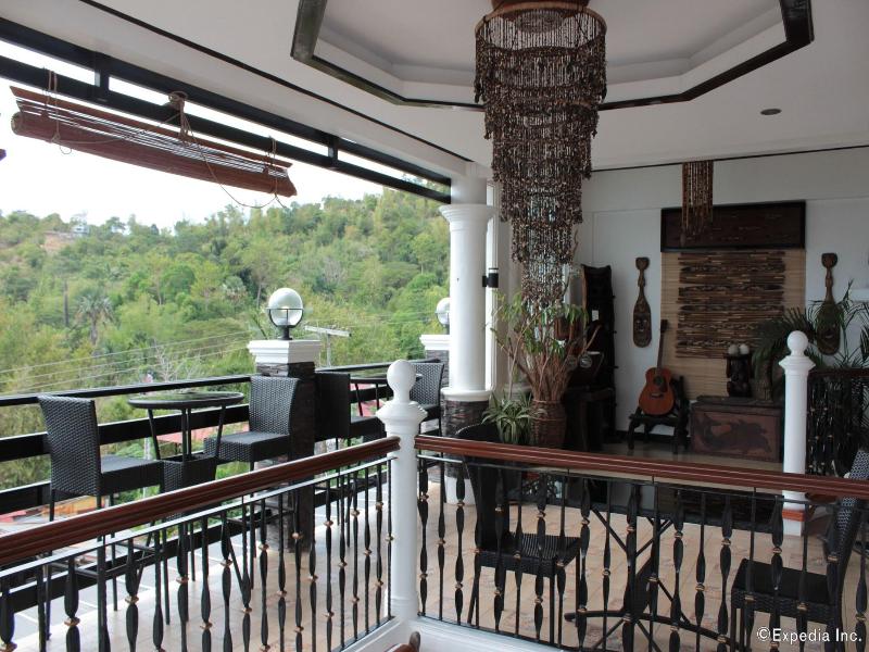Coron Bancuang Mansion