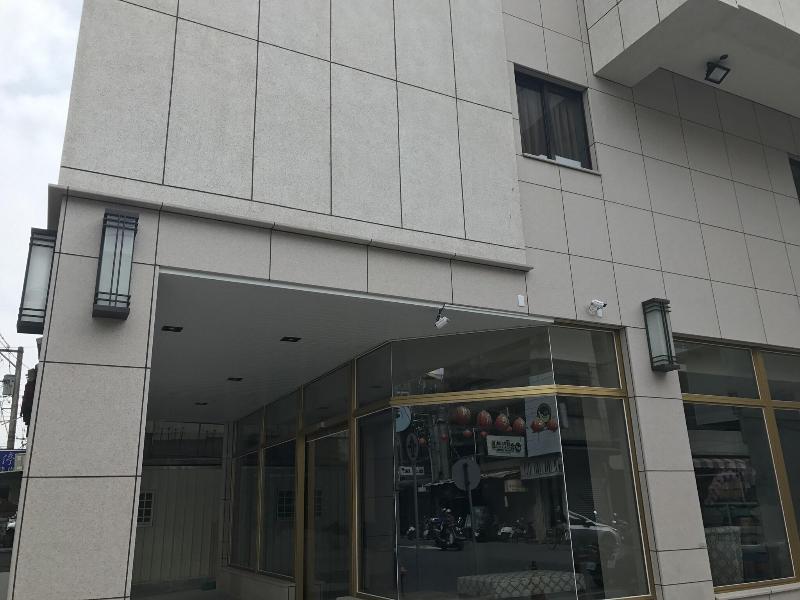 Ml Hotel image