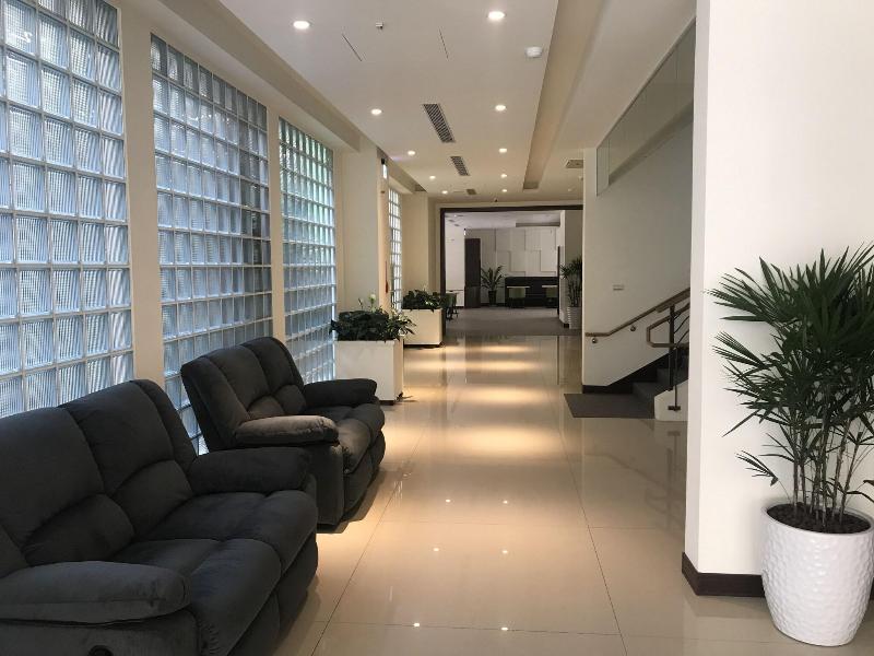 Ml Hotel image
