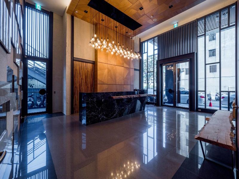 Watermark Hotel - Kaohsiung Main Station image